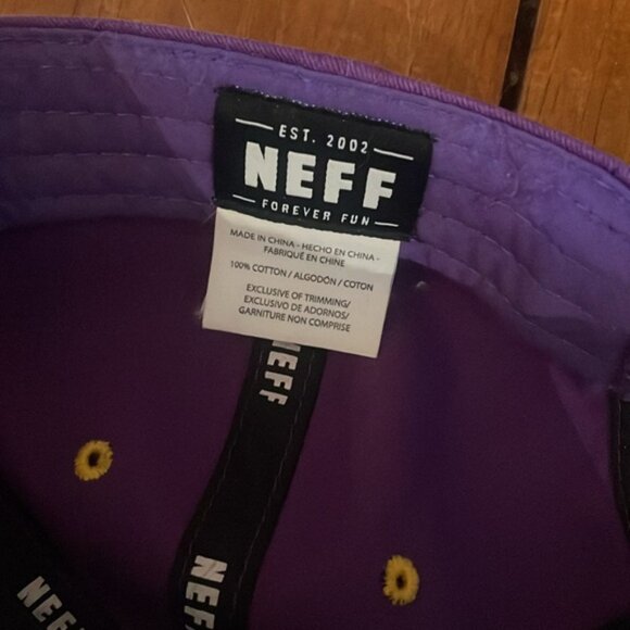 Neff Hardwood Peace Sign Purple and Gold SnapBack Cap Hat - Picture 5 of 9